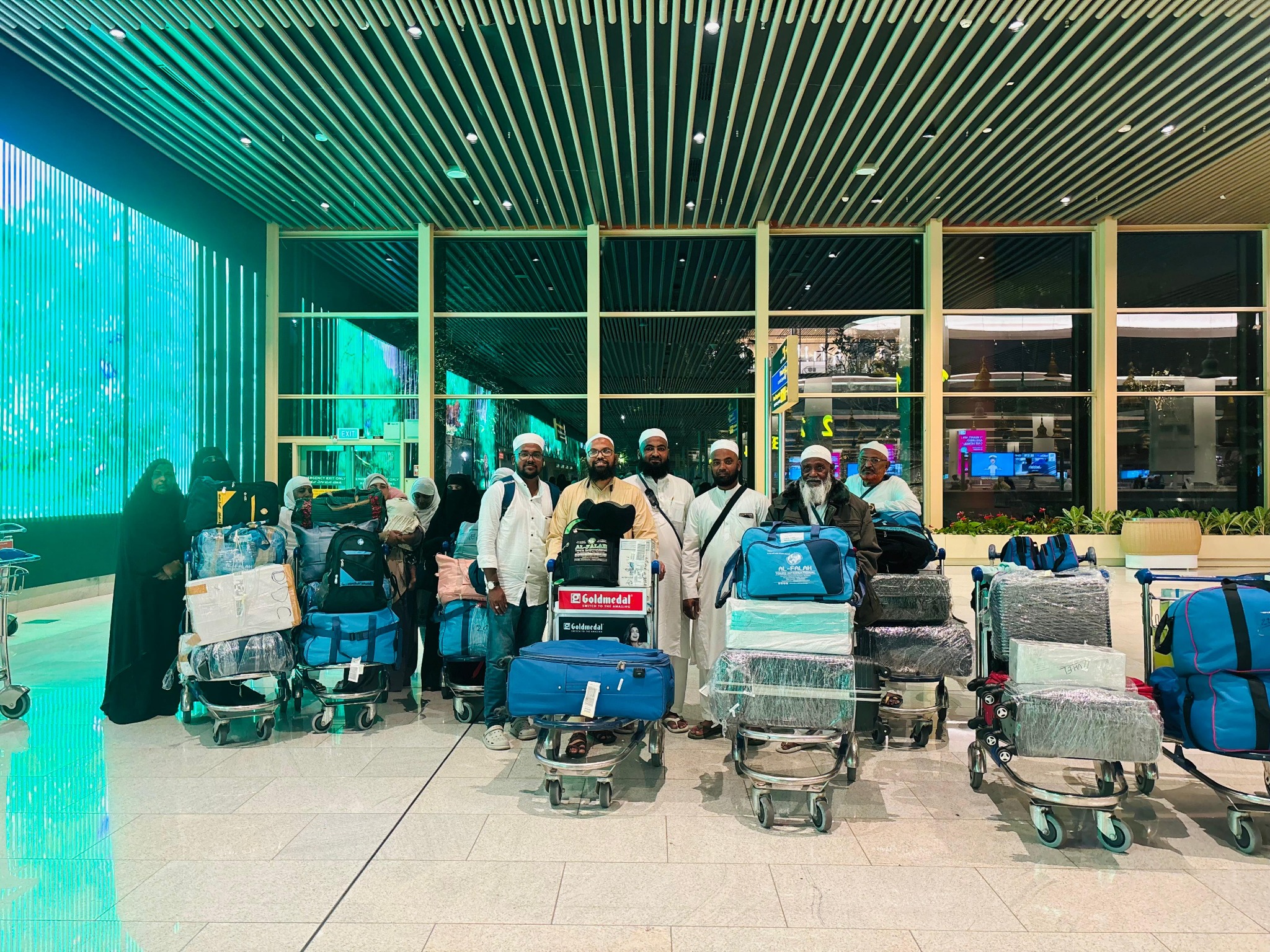 Al Falah Tours group memory 13