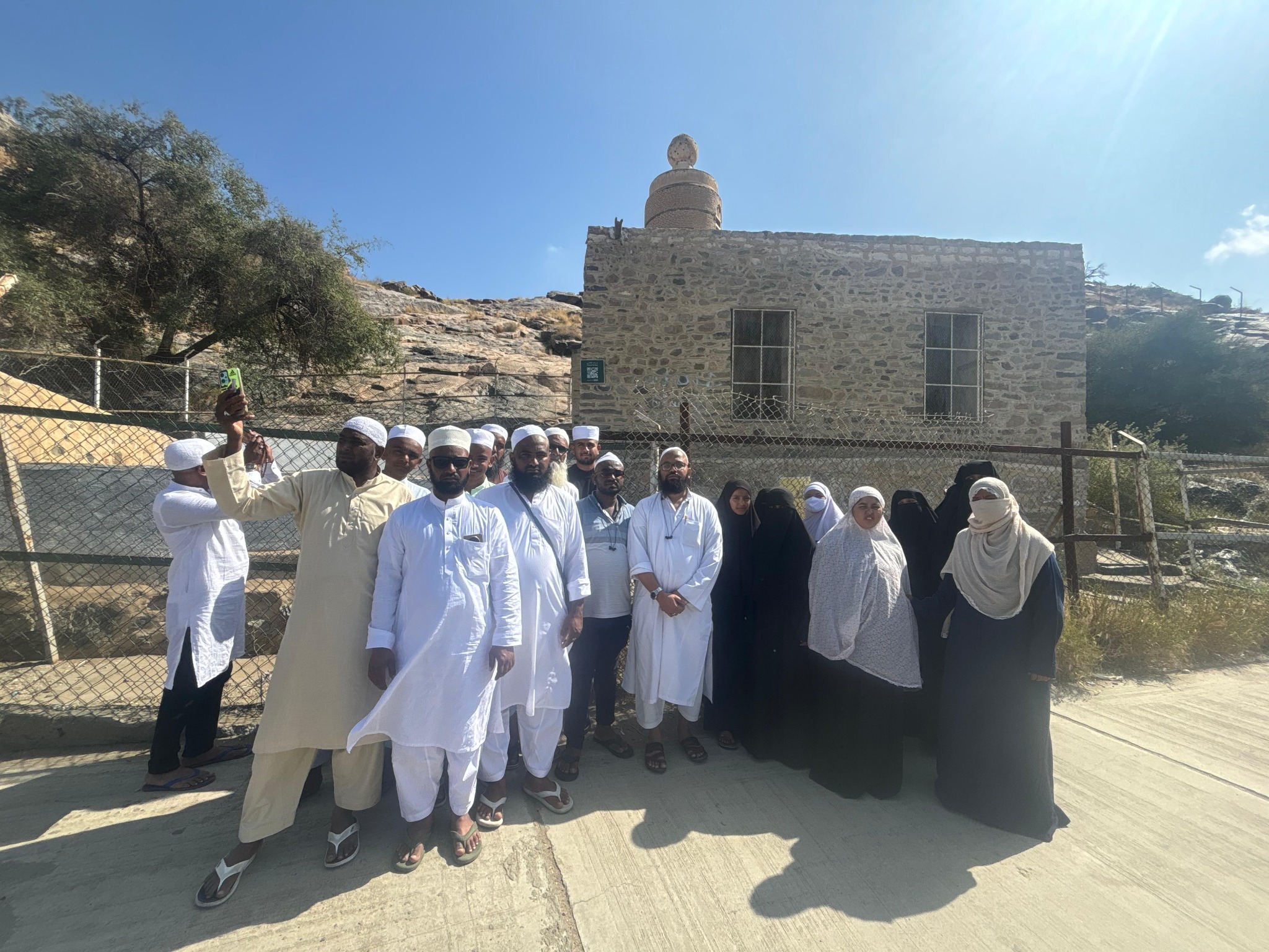 Al Falah Tours group memory 15