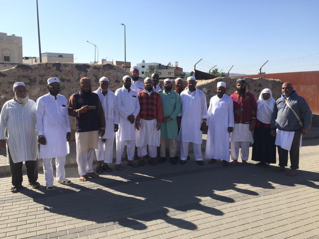 Al Falah Tours group memory 25